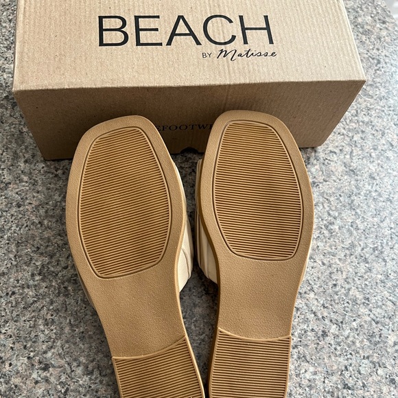 NWT BEACH by Matisse Footwear Viva Sandals in Cream Size 8 NEW IN BOX - Picture 5 of 8